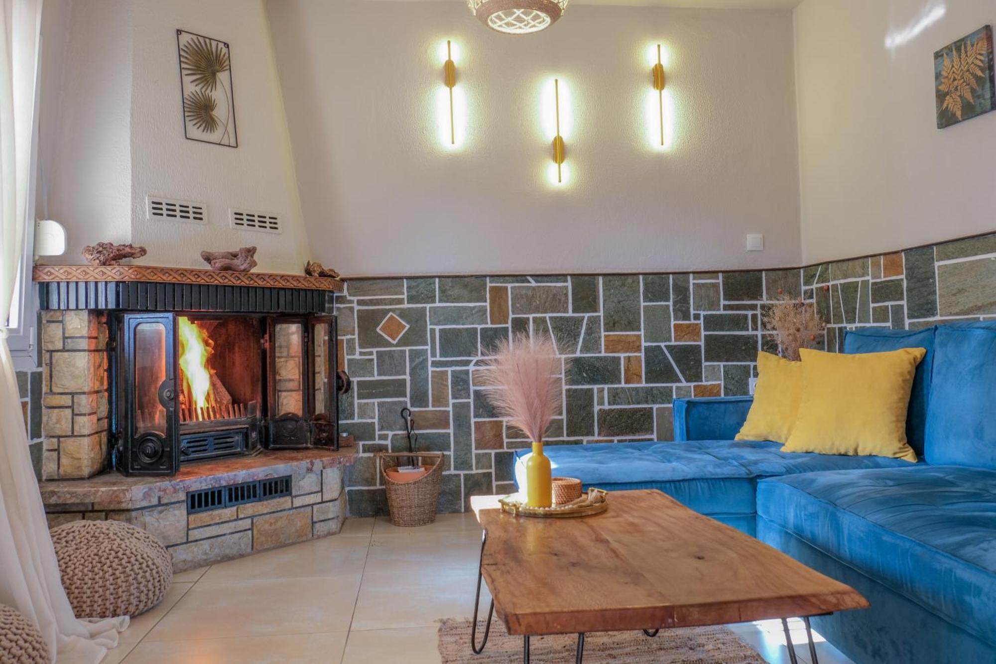 Chara'S Luxury Home Kalampáka Ngoại thất bức ảnh